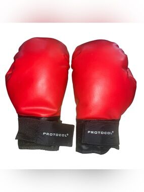 Protocol Boxing The Ashley Collection Red/Black Adult Unisex Training Gloves